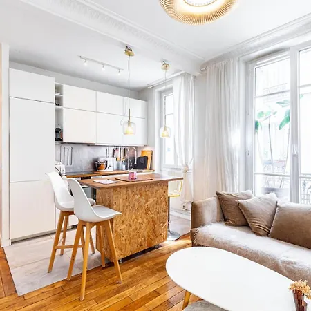 Guestready - Charmant Sejour Pour 2 A Montmartre * Paris